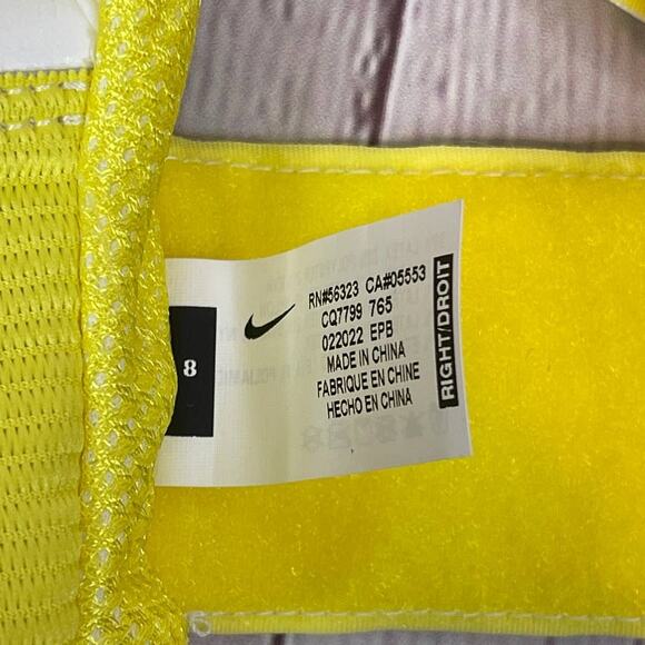 NWT Nike Match Goal Keeper Yellow Soccer Gloves Adult Size 8 (CQ7799-765) - Picture 10 of 10